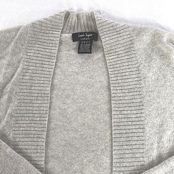 Cashmere Cardigan Soft Featherweight Cropped - Picture 2 of 6